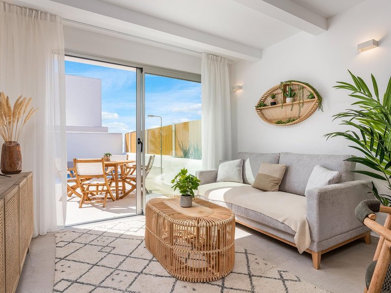 Villa for Sale in Dolores, Alicante 38