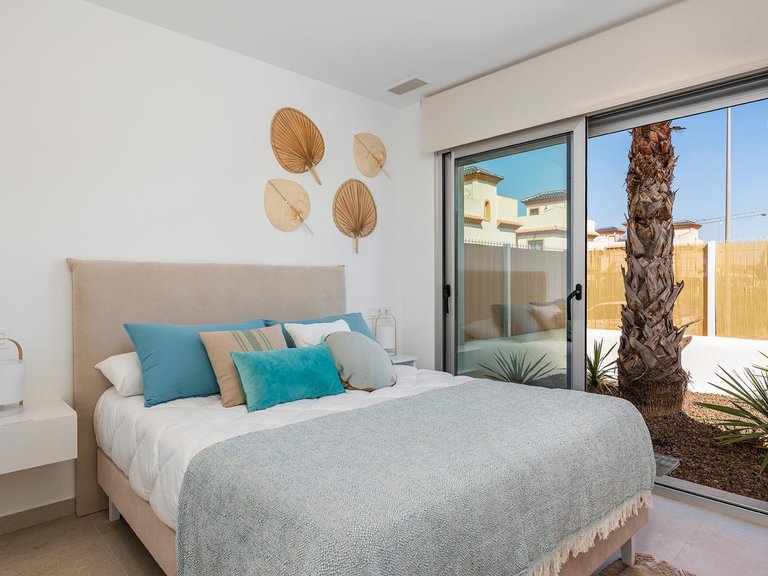 Villa for Sale in Dolores, Alicante 42