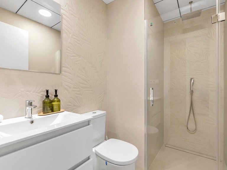 Villa for Sale in Dolores, Alicante 13