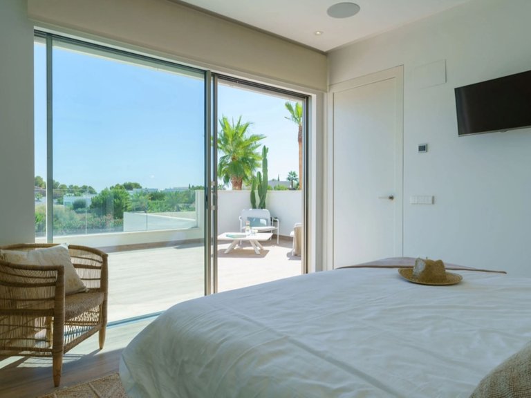 Villa for Sale in Inland San Miguel De Salinas, Alicante 11
