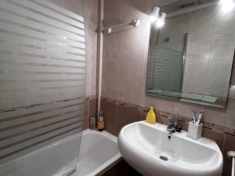 Apartment for Sale in Costa Blanca Torrevieja, Alicante 25