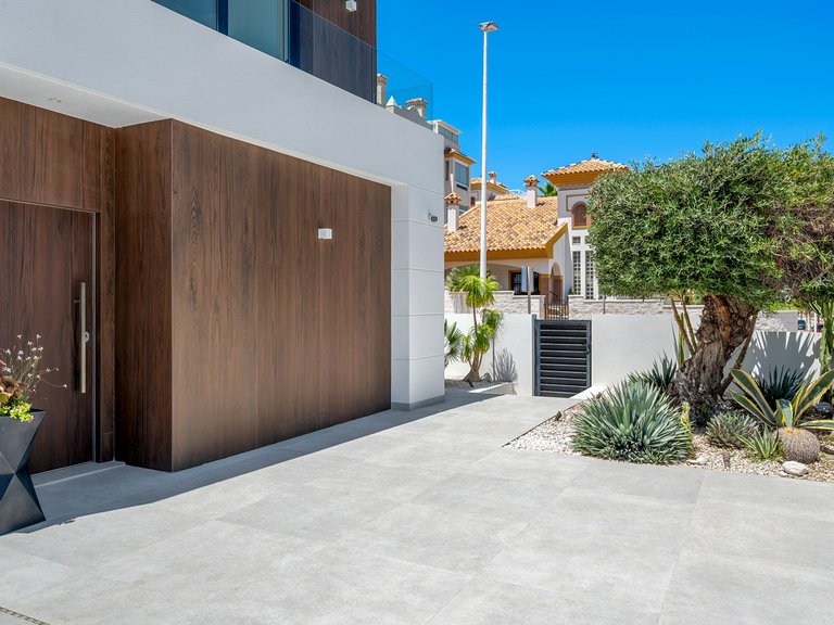 Villa for Sale in Costa Blanca Guardamar Del Segura, Alicante 4