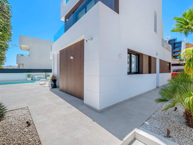 Villa for Sale in Costa Blanca Guardamar Del Segura, Alicante 6