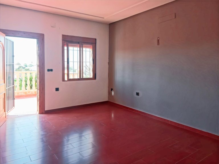 Villa for Sale in Costa Blanca Torrevieja, Alicante 35