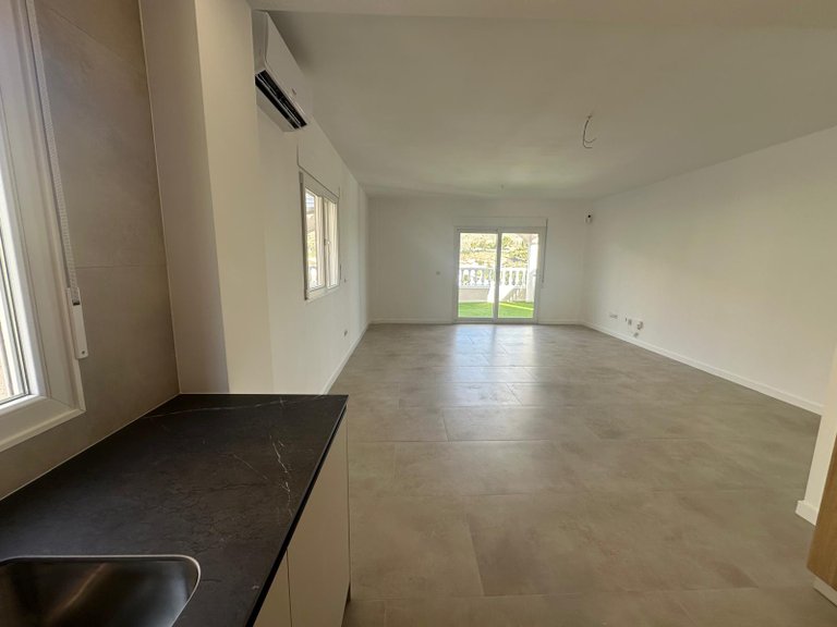 Villa for Sale in Costa Blanca El Campello, Alicante 15