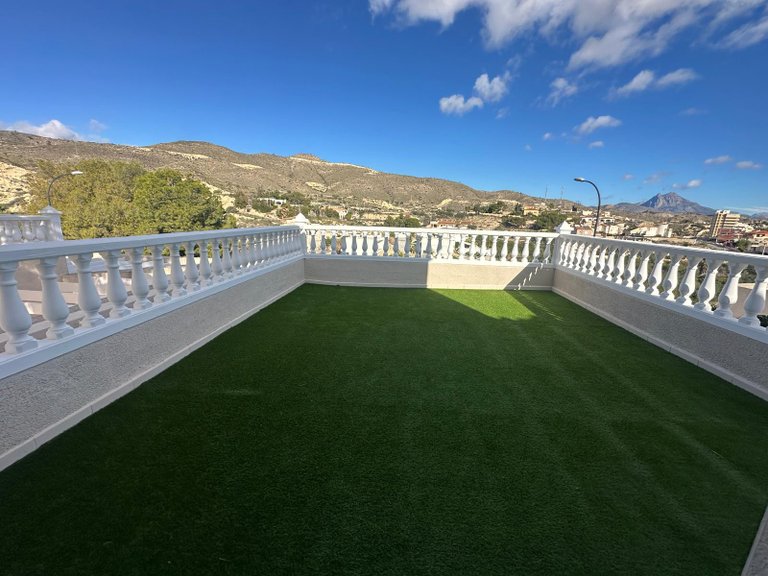 Villa for Sale in Costa Blanca El Campello, Alicante 30