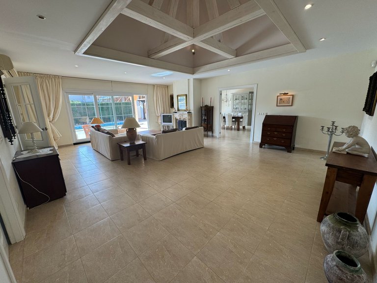 Villa for Sale in Costa Blanca Orihuela Costa, Alicante 11