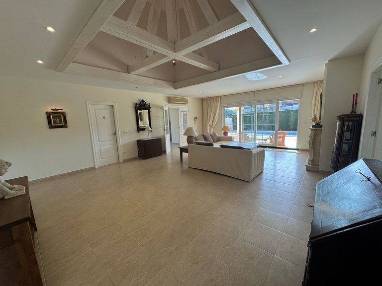 Villa for Sale in Costa Blanca Orihuela Costa, Alicante 12