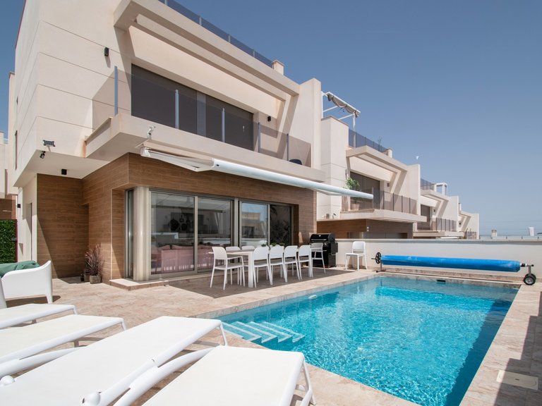 Villa for Sale in Costa Blanca Orihuela Costa, Alicante 1