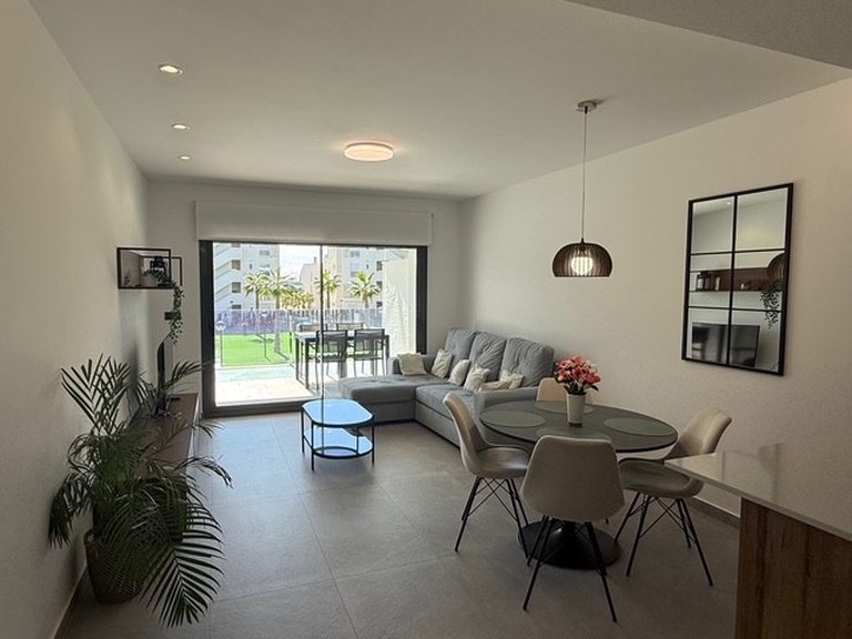 Apartment for Sale in Costa Blanca Guardamar Del Segura, Alicante 10