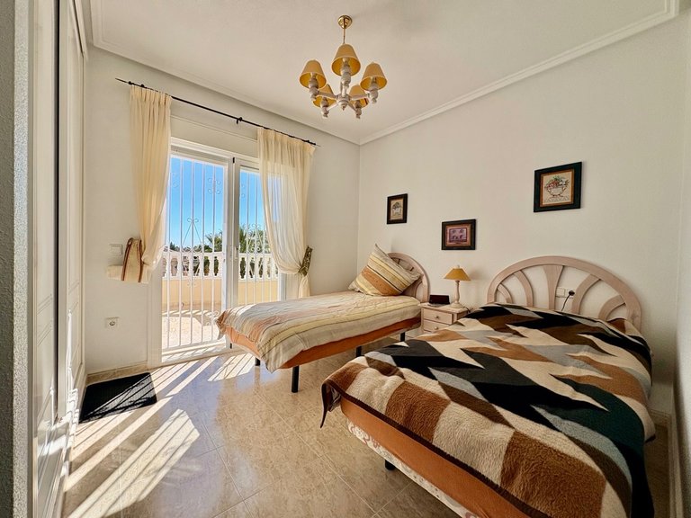 Town House for Sale in Rojales, Alicante 9
