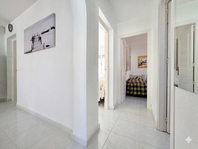 Apartment for Sale in La Florida, Alicante 9