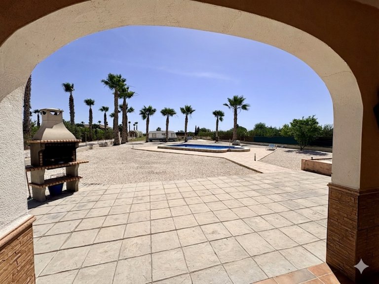 Villa for Sale in Dolores, Alicante 2