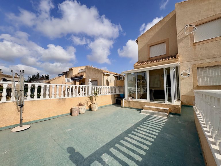Villa for Sale in Los Balcones, Alicante 27