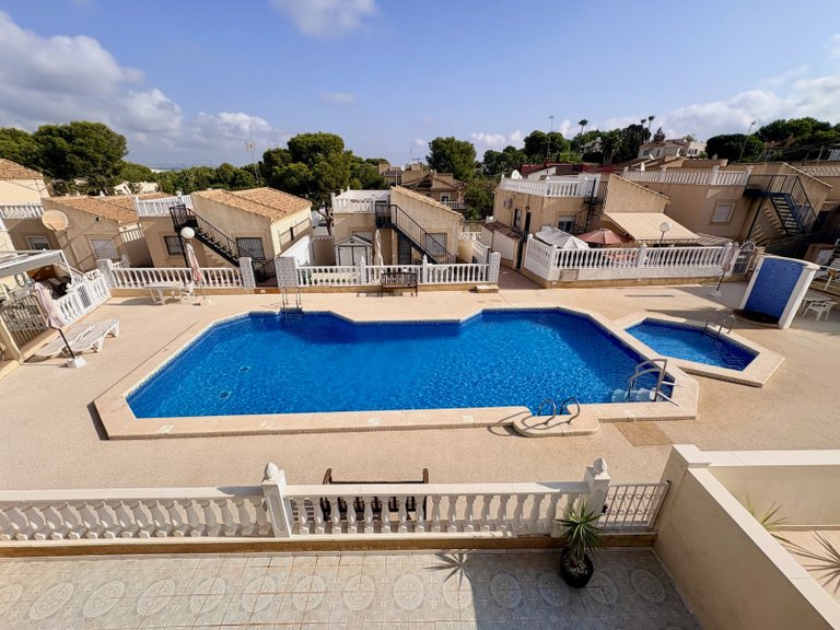 Villa for Sale in Los Balcones, Alicante 35