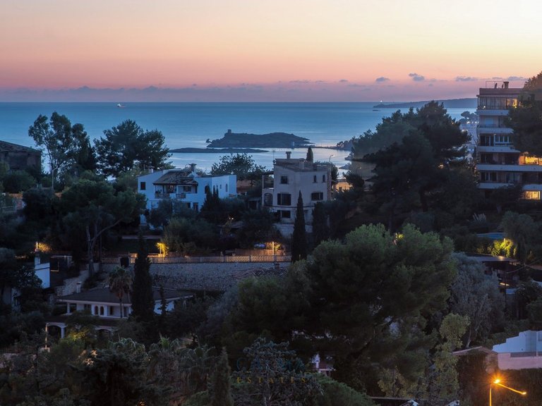 Penthouse for Sale in Palma, Balearic Islands 1