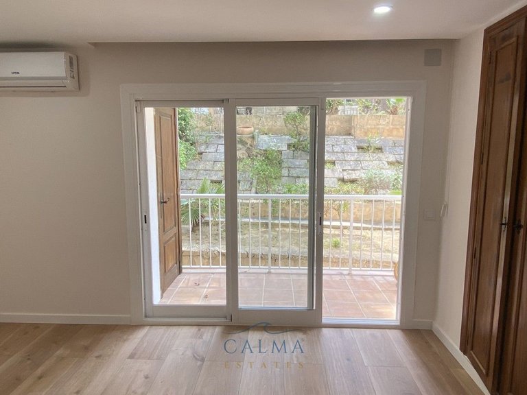 Apartment for Sale in Calvia, Balearic Islands 8