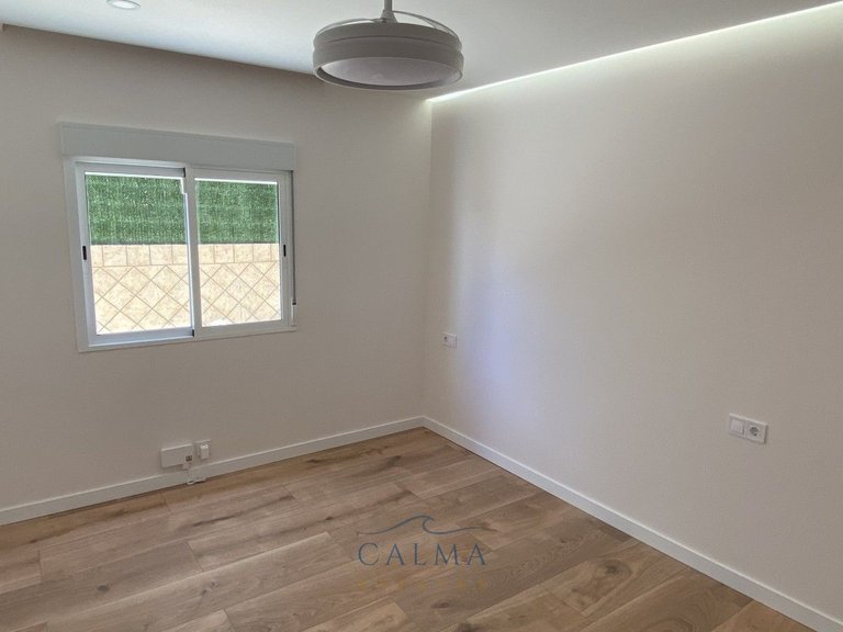 Apartment for Sale in Calvia, Balearic Islands 18
