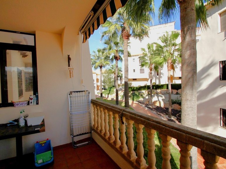 Apartment for Sale in Las Ramblas, Alicante 2