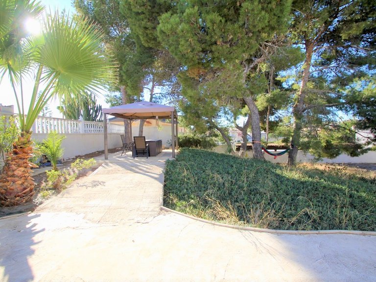 Villa for Sale in Rojales, Alicante 3