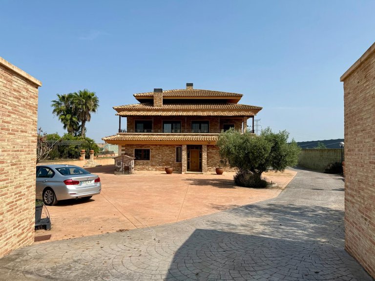Villa for Sale in San Miguel De Salinas, Alicante 4