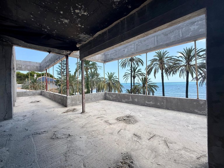 Villa for Sale in Punta Prima, Alicante 7