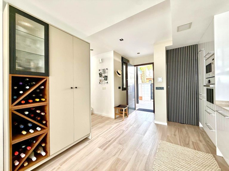 Villa for Sale in Cabo Roig, Alicante 6