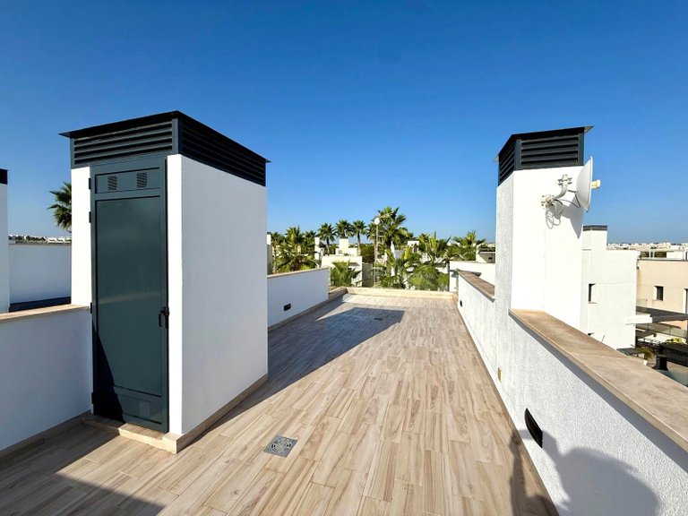 Villa for Sale in Cabo Roig, Alicante 16