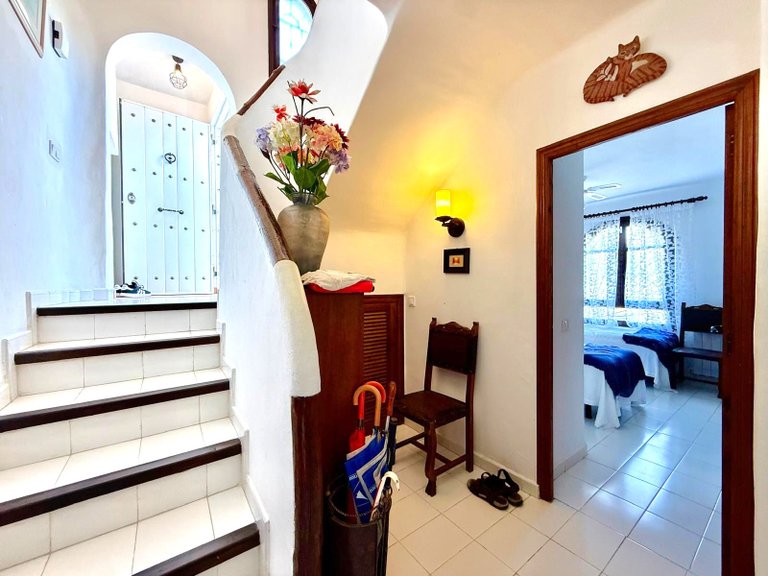 Villa for Sale in Villamartin, Alicante 10