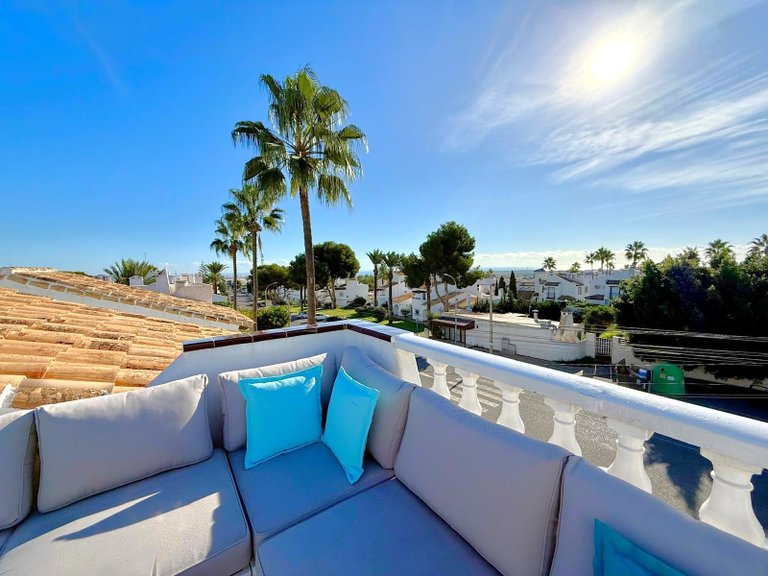 Villa for Sale in Villamartin, Alicante 25