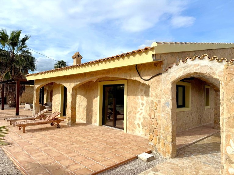 Villa for Sale in San Miguel De Salinas, Alicante 7