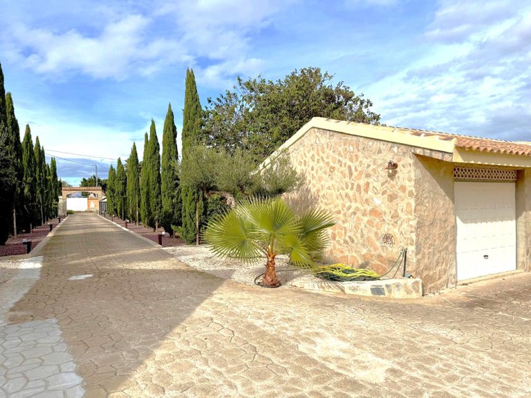 Villa for Sale in San Miguel De Salinas, Alicante 2