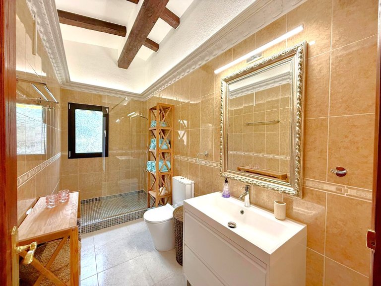 Villa for Sale in San Miguel De Salinas, Alicante 23