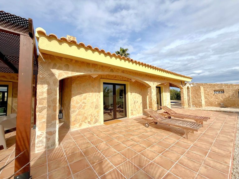 Villa for Sale in San Miguel De Salinas, Alicante 10