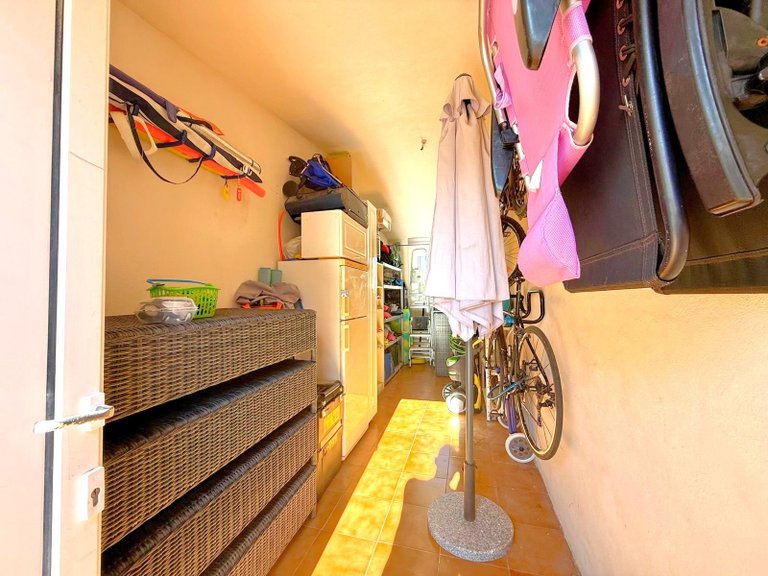 Villa for Sale in Villamartin, Alicante 25