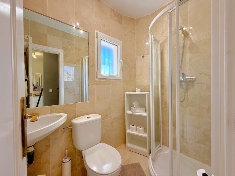 Villa for Sale in Villamartin, Alicante 19