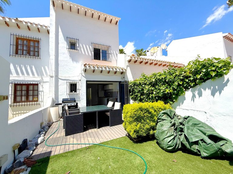 Town House for Sale in Villamartin, Alicante 9