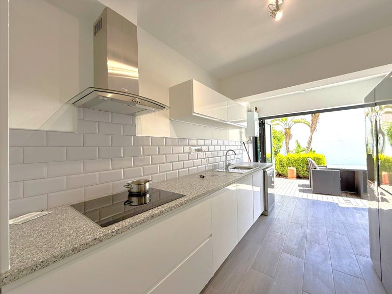 Town House for Sale in Villamartin, Alicante 6