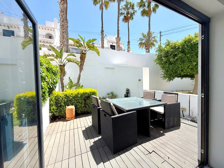 Town House for Sale in Villamartin, Alicante 8