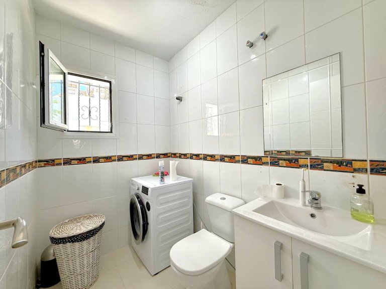 Town House for Sale in Villamartin, Alicante 15