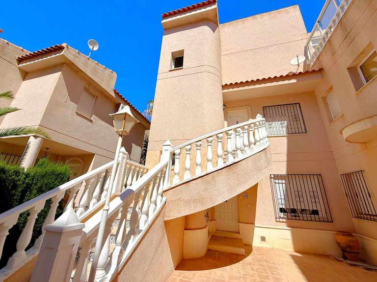 Apartment for Sale in Playa Flamenca, Alicante 21