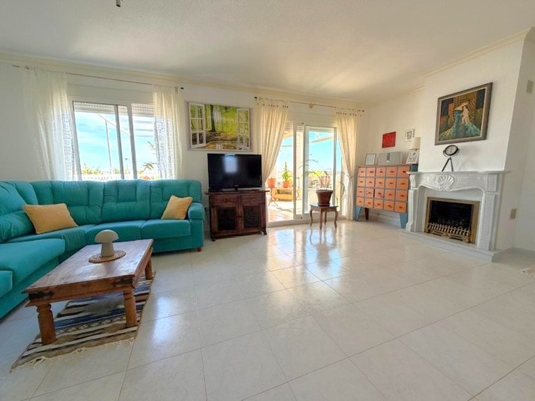 Apartment for Sale in Playa Flamenca, Alicante 8