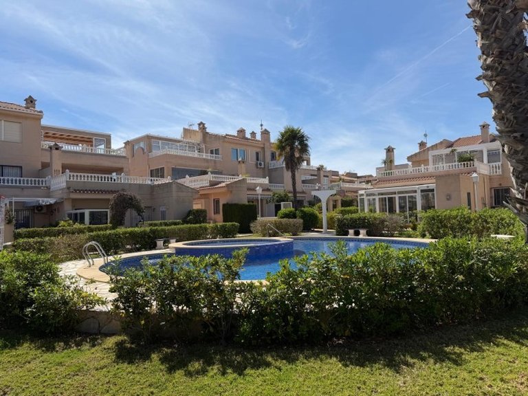 Apartment for Sale in Playa Flamenca, Alicante 29