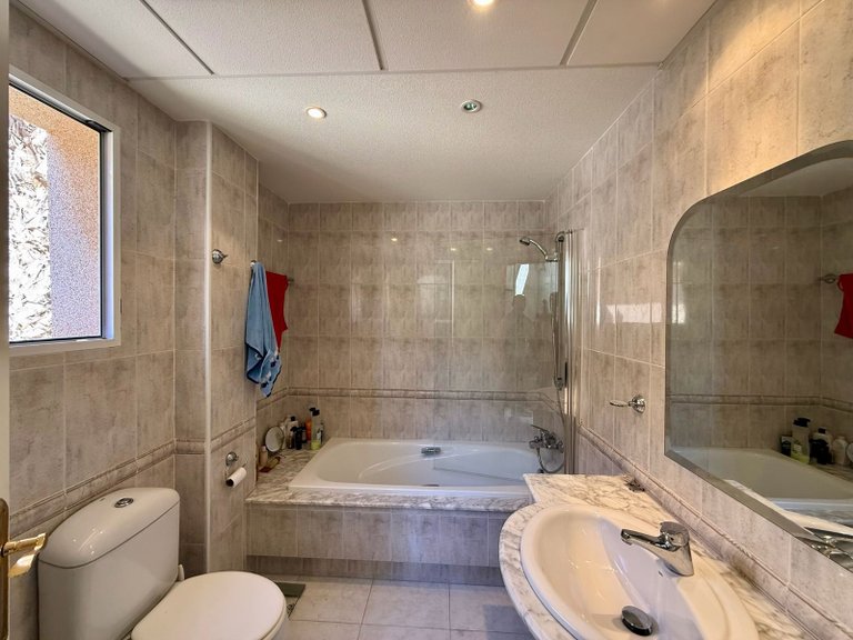Apartment for Sale in Playa Flamenca, Alicante 19