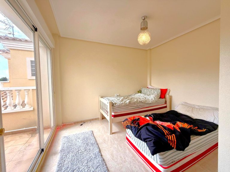 Villa for Sale in Villamartin, Alicante 14