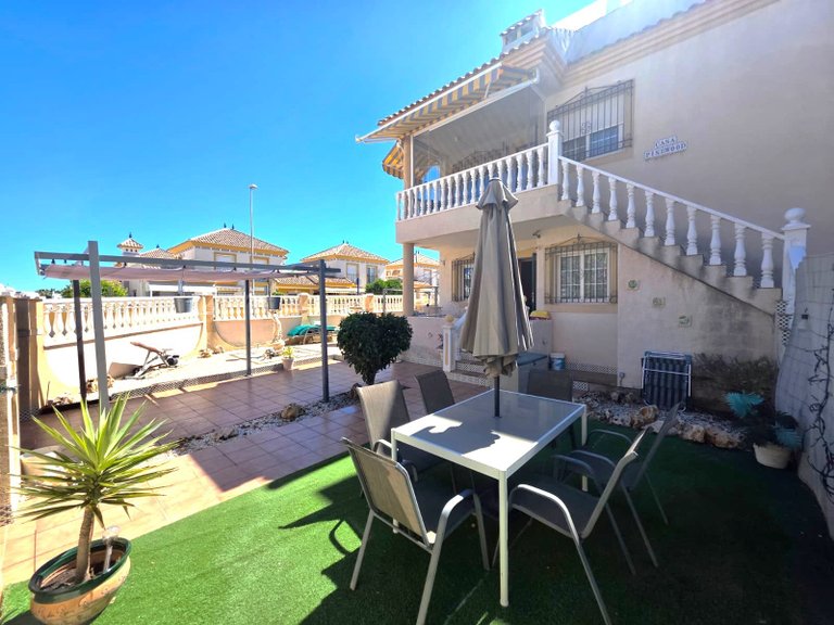 Apartment for Sale in Villamartin, Alicante 2