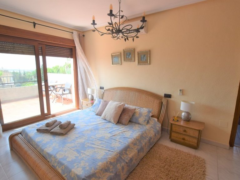 Villa for Sale in Pueblo Bravo, Ciudad Quesada, Alicante 36