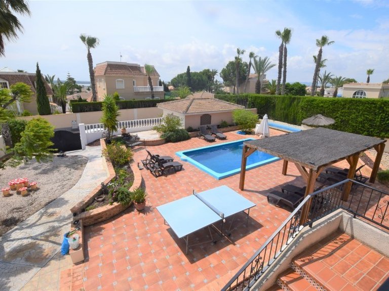 Villa for Sale in Pueblo Bravo, Ciudad Quesada, Alicante 38