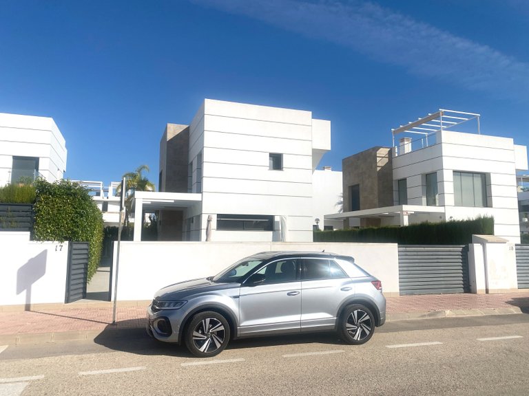 Villa for Sale in Doña Pepa, Ciudad Quesada, Alicante 35