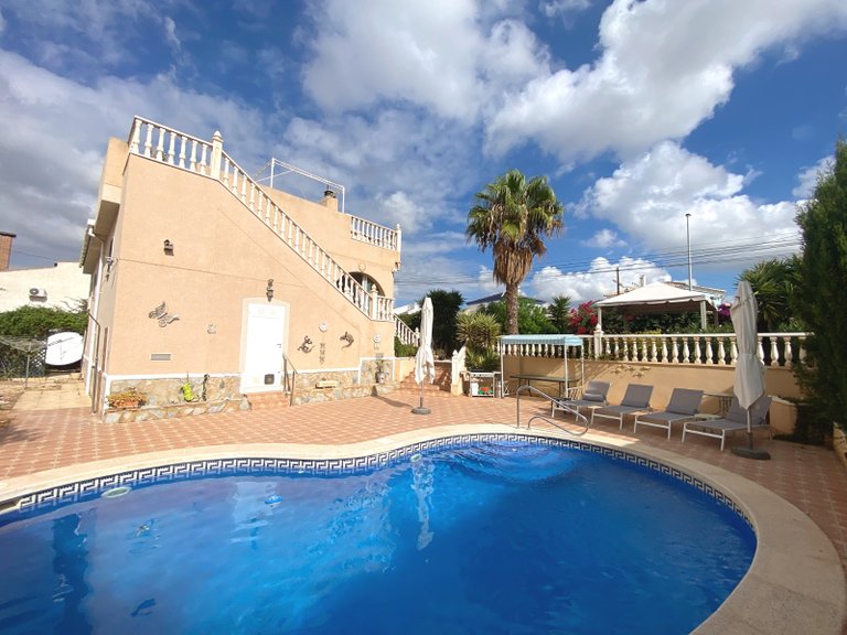 Villa for Sale in Ciudad Quesada/rojales, Alicante 2
